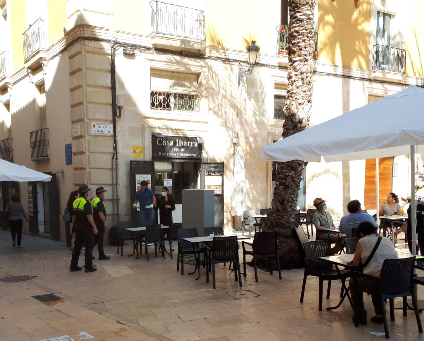 El Ayuntamiento adelanta a las siete de la mañana la hora de apertura