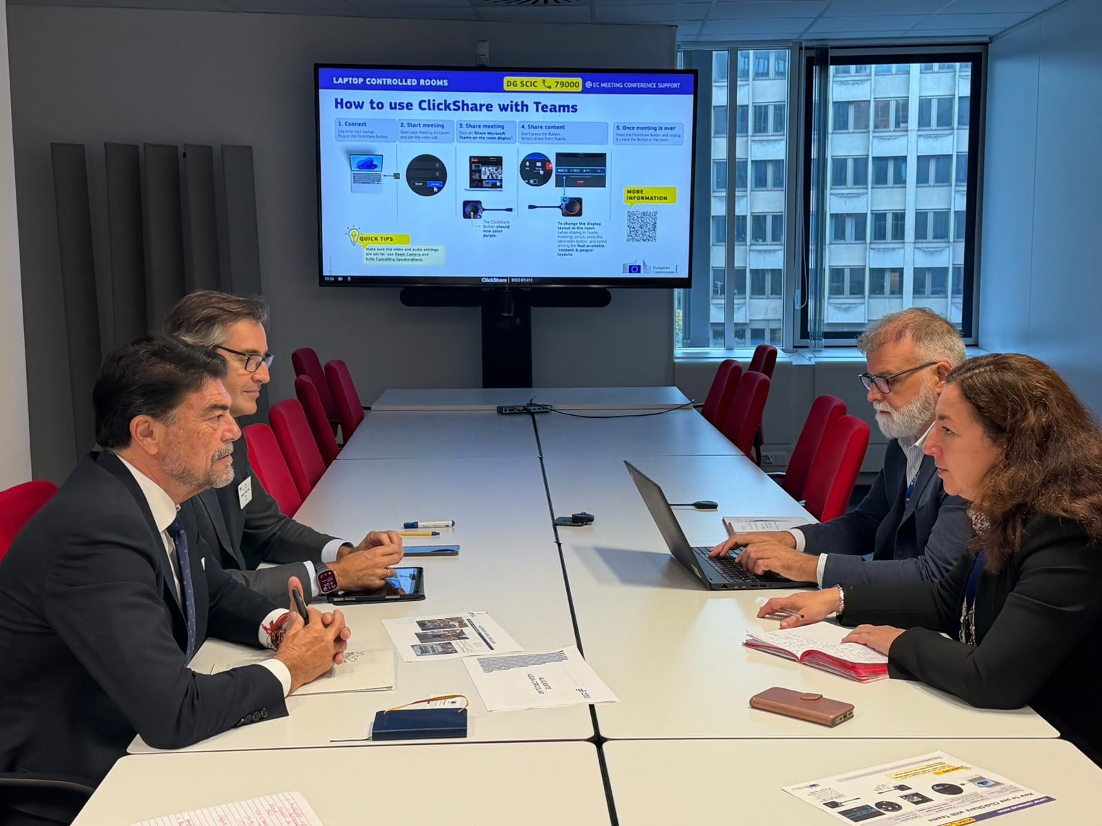 Alicante mayor explores european funding for circular water project in brussels