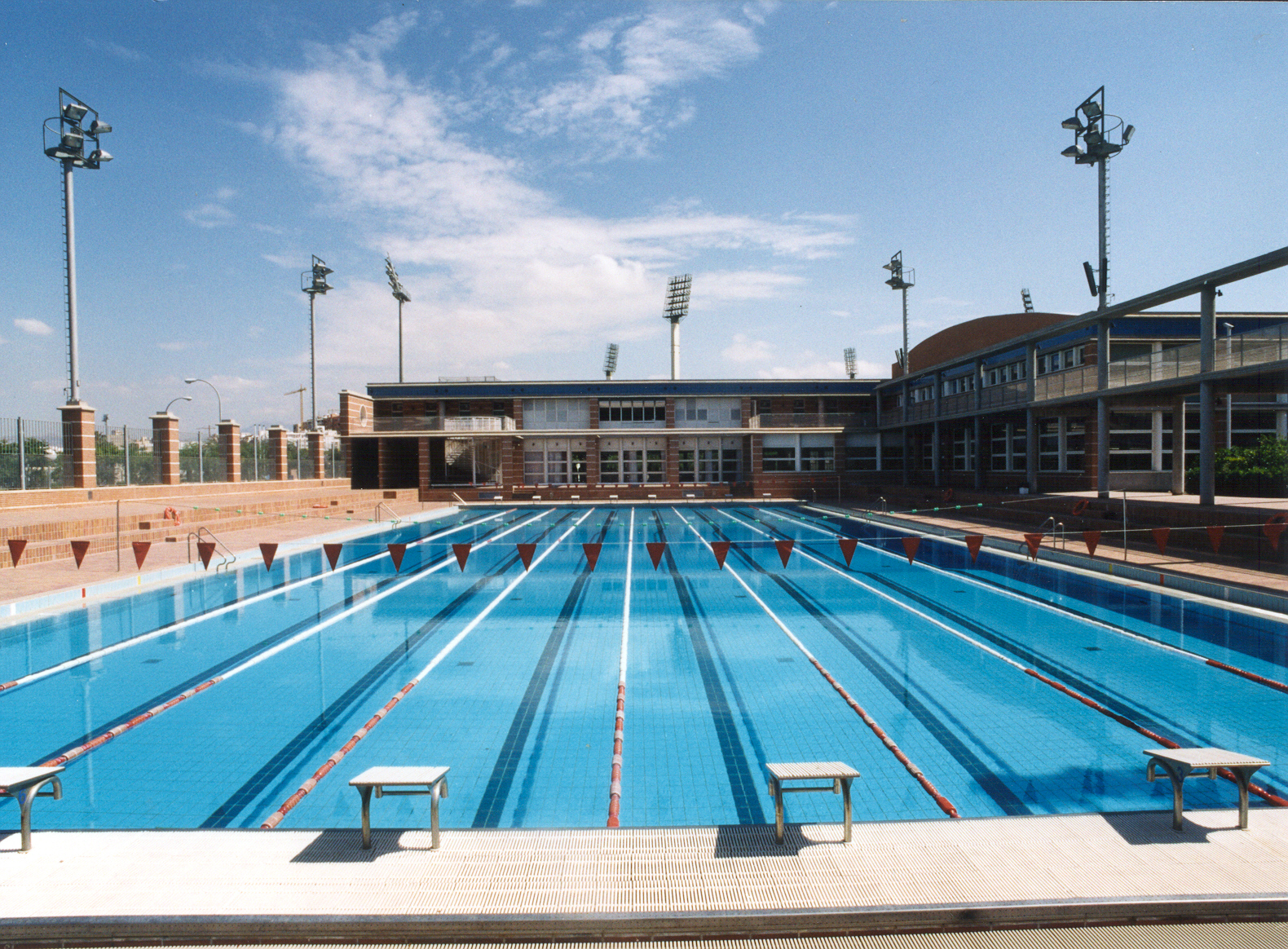Complejo de Piscinas Monte Tossal | Ayuntamiento de Alicante