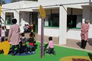 Fotografía patio escuela infantil