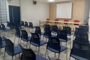aula cerca