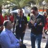 El concejal de Deportes conversa con Antonio Ruescas, presidente de la Confederación Cocemfe, junto a algunos de los organizadores del evento