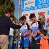 Ganadores de los 10 Kms., con el concejal de Deportes entregándoles los galardones