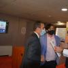 Antonio Peral, con Juan Revuelta y Manuel Villar, en el acto de presentación. 