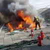 Extinción de incendio por bomberos del SPEIS