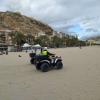 Policía Local con quads para el control de aforos y del cumplimiento de medidas anticovid en playas