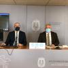Los portavoces del equipo de gobierno del Ayuntamiento de Alicante, Antonio Manresa (der) y Manuel Villar (izq), en rueda de prensa informativa de ...