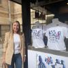 La concejala de Comercio, Lidia López, en el stand del Centenario del Mercado Central