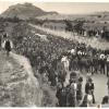 Manifestación popular en la Peregrina por la ctra. de Valencia, 1942. Foto Sánchez