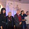 Gloria Vara, el delegado del Consell, el comisario Josep Lozano y algunos de los diseñadores