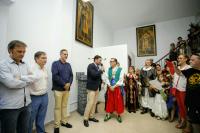 El alcalde inaugura la nueva sede de la Asociación de Comparsas de Moros y Cristianos de San Blas en el cierre de la trilogía festera