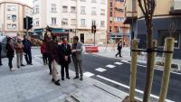 Los concejales de Coordinación de Proyectos y Urbanismo, Antonio Peral y Adrián Santos, en la visita a las obras finalizadas en Poeta Zorrilla