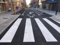 Una de las calles reurbanizadas en las que se ha mejorado los accesos peatonales