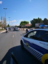 Control de la Policía Local de Alicante para hacer que se cumplan las medidas del estado de alarma