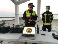 Agentes de la Policía Local en un operativo en la Playa de San Juan