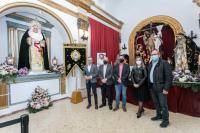 La vicealcaldesa y el concejal de Seguridad de Alicante han visitado el Altar de Culto de la Hermandad de Santa Cruz