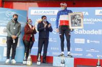 Ceremonia de entrega de premios de la 2ª etapa de la Volta Ciclista a la Comunitat Valenciana