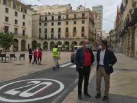 Alicante reduce a 20 kilómetros horas