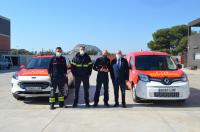 El concejal de Seguridad, José Ramón González, presentando los nuevos vehículos de bomberos