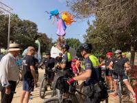 José Ramón González en la ruta en bicicleta para conocer las Hogueras