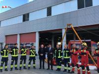 El alcalde y el concejal de Seguridad junto a los Bomberos de Alicante