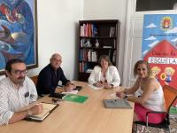 La concejala de Educación, Julia Llopis en una reunión con la Confederación Valenciana de Apas-Ampas -COVAPA, la Federación Provincial de Asoci...