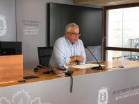 El portavoz, Antonio Manresa, en la rueda de prensa de la Junta de Gobierno Local
