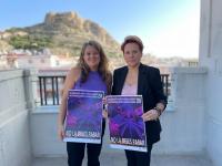 La ganadora del cartel del 25N Emilia Fernández junto a la concejala de Igualdad, María Conejero La ganadora del cartel del 25N Emilia Fernández junto a la concejala de Igualdad, María Conejero
