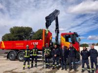 Camión grúa Bomberos