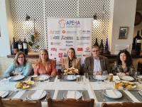 La concejala de Comercio y Hostelería, Lidia López en la presentación de la tapa cofrade y los menús de cuaresma