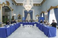 Celebración de la Junta de Gobierno de la FEMP en el Salón Azul del Ayuntamiento de Alicante