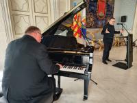 Homenaje a Miguel Hernández en el Salón Azul 