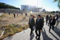 El alcalde de Alicante junto con el presidente de la Generalitat 