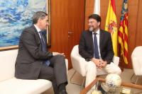 El alcalde y el nuevo director ejecutivo de la Oficina de Propiedad Intelectual de la Unión Europea (Euipo)