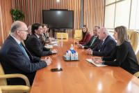 Reunión del alcalde, Luís Barcala, con los presidentes de la CEV, Salvador Navarro y Joaquín Pérez