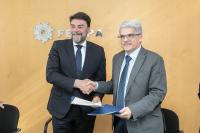 El alcalde de Alicante y el presidente de la Entidad de Gestión y Modernización del área empresarial de Aguamarga