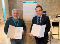 El concejal de Innovación con el reconocimiento de los Premios Europeos del Instituto de Innovación Política en la categoría de ‘Buen Gobiern...