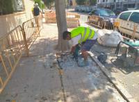 Imagen de la reparación de aceras en Alicante