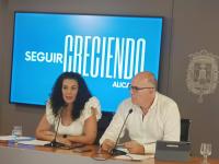 Imagen de los portavoces del equipo de Gobierno en la rueda de prensa de la junta