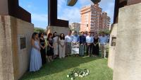 Imagen del alcalde y la corporación en el acto en homenaje a Miguel Ángel Blanco y las víctimas del terrorismo en el 28º aniversario de su ases...