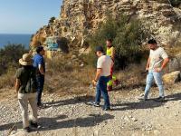 El alcalde Luis Barcala visita la Serra Grossa junto a integrantes de la Brigada Forestal
