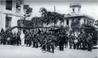 Bomberos años 1940 / 1960 en el paseo de Campoamor