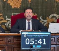 Imagen del alcalde de Alicante, Luis Barcala, en el Debate sobre el Estado de la Ciudad