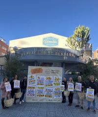 Imagen de presentación de la campaña de los Mercados 'La millor despensa del món' con la concejala de Comercio y Mercados, Lidia López