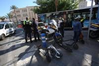Imagen de una intervención de la Policía Local con patinetes eléctricos en Alicante