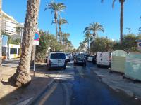 Imagen del aparcamiento de la playa del Postiguet en el Paseo de Gómiz