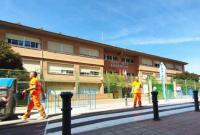 Imagen de archivo de operarios trabajando 