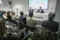 Imagen del alcalde de Alicante, Luis Barcala, en el acto de presentación a la junta directiva de la Confederación Empresarial de la Comunidad Val...
