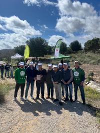 Imagen del alcalde de Alicante en plantación de 200 árboles y arbustos, así como en la siembra de 5.000 semillas, de especies mediterráneas en ...