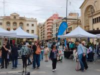 Imagen de la jornada de dinamización comercial en la plaza de la Montañeta de Alicante
